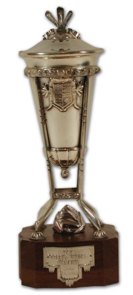 Jean Beliveaus 1975-76 Montreal Canadiens Prince of Wales Trophy (13")