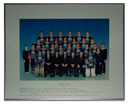 1985-86 Edmonton Oilers Framed Official Team Photo From Locker Room