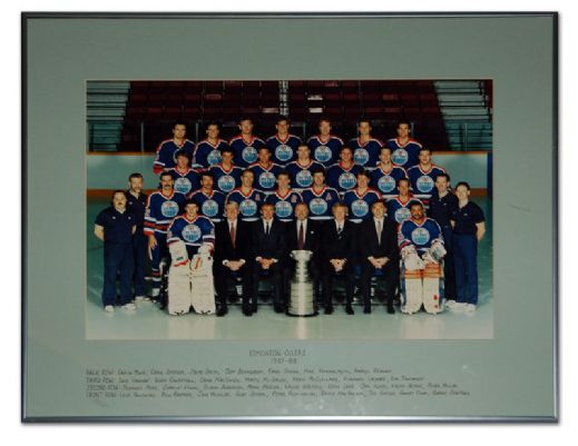 1987-88 Edmonton Oilers Framed Official Team Photo From Locker Room