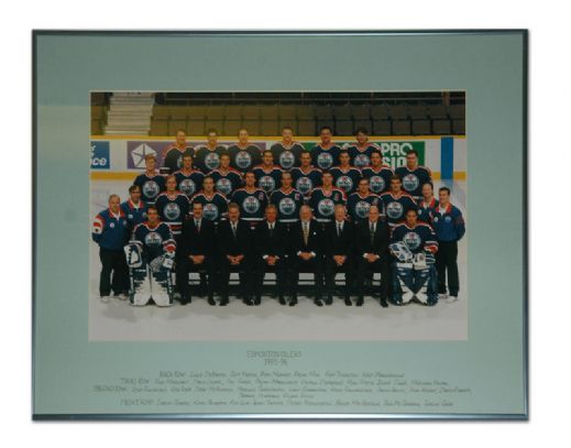 1997-98 Edmonton Oilers Framed Official Team Photo From Locker Room