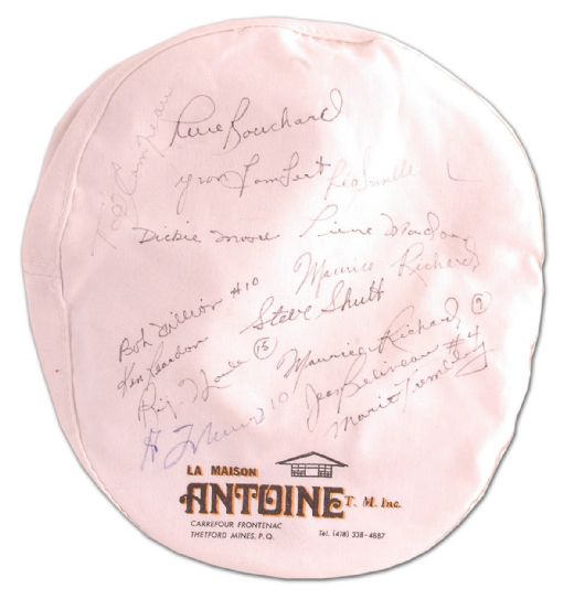  Golf Hat autographed by 14 former Montreal Canadiens Inlcuding The Rocket