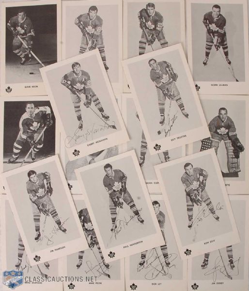 1970-71 Toronto Maple Leafs Photo Card Set of 17 Including 9 Autographed
