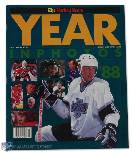 1988 Hockey News Autographed by Gretzky, Lemieux, Fetisov & the Russians