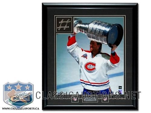 Patrick Roy Montreal Canadiens GAME USED Forum Net Custom Framed *1993 CUP* LTD 16x20 Edition