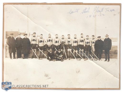 Bun Cooks 1921-22 Sault Steel Plant Hockey Team Photograph