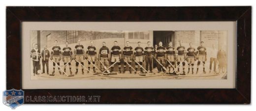 1926-27 Montreal Canadiens Panoramic Team Photograph (10" x 24")
