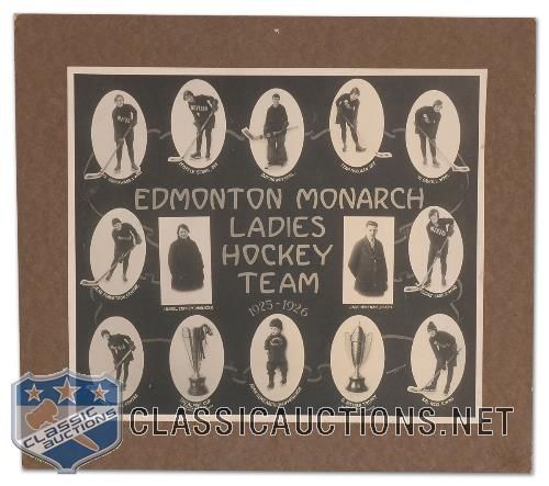1925-26 Edmonton Monarch Ladies Hockey Club Mounted Team Photo