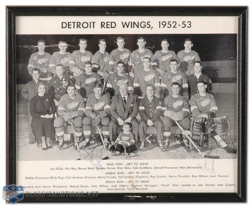 1952-53 Detroit Red Wings Autographed Team Photo with Sawchuk
