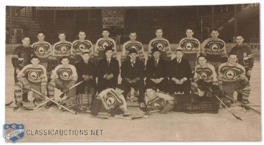 1932-33 Castors De Quebec Original Team Hockey Photo