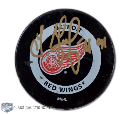 Sergei Fedorov - Signed Detroit Red Wings NHL Goal Puck, Collection of 2
