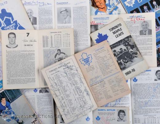 Toronto Maple Leafs Signed Media Guide Collection of 23 Including Tim Horton, King Clancy & Punch Imlach