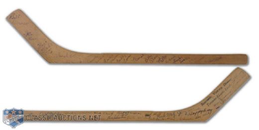 1945 Stanley Cup Champions Toronto Maple Leafs & Montreal Canadiens Team Signed Mini Stick (18")