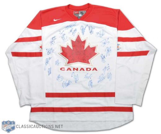 2010 Olympics Team Canada Autographed Jersey with Sidney Crosby