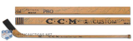 1966-67 Gary Begg Game-Used Team Canada Stick Signed by 21, Including Carl Brewer