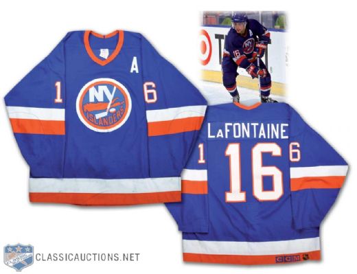 1990-91 Pat LaFontaine New York Islanders Game-Worn Jersey