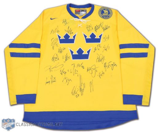 Team Sweden 2010 Winter Olympics Team-Signed Jersey 