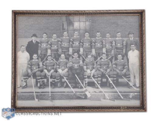 Leo Bourgaults 1933-34 Montreal Canadiens 9 3/4" x 12 3/4" Framed Team Rice Studios Photo 