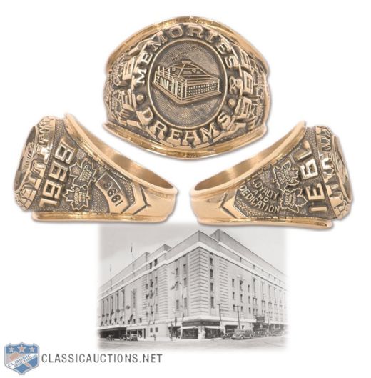 Maple Leaf Gardens 1931-1999 Memories and Dreams Gold Ring