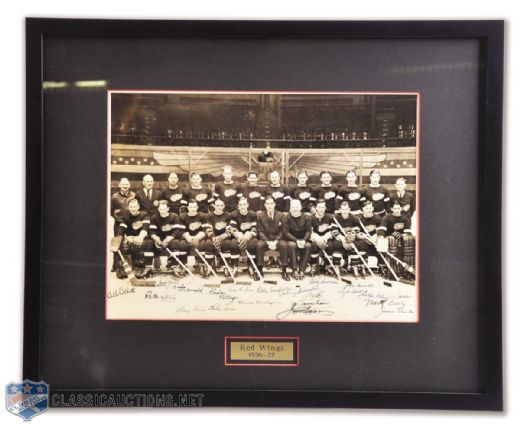 Detroit Red Wings 1936-37 Stanley Cup Champions Team-Signed Framed Photo by 21, Featuring 5 HOFers