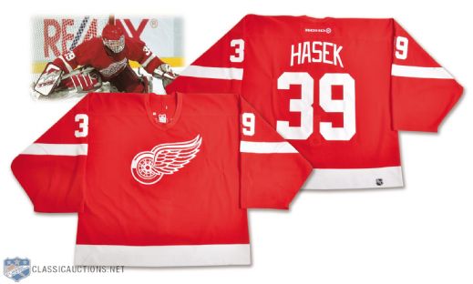 Dominik Haseks 2001-02 Detroit Red Wings Game-Worn Jersey with Team LOA