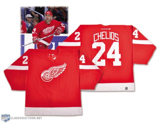 Chris Chelios 2000-01 Detroit Red Wings Game-Worn Jersey <br>- Team Repairs! - Photo-Matched!