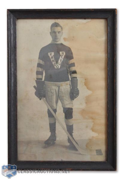 Frank Nighbor 1913-15 Vancouver Millionaires Framed Photo (8 1/4" x 5 5/8")