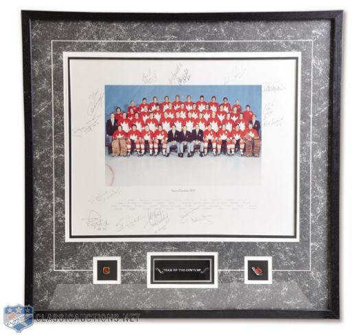 1972 Canada-Russia Series Team Canada Team-Signed Photo Framed Display (26" x 27")