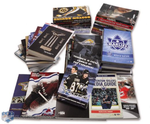 NHL Media Guide 1993-94 to 2006-07 Near Full Run of 361