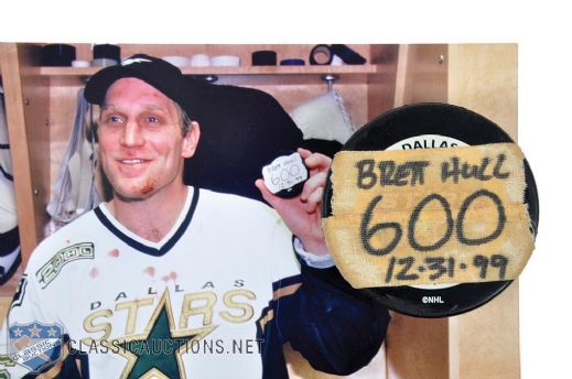 Brett Hulls 1999-2000 Dallas Stars 600th NHL Goal Puck - Photo-Matched!