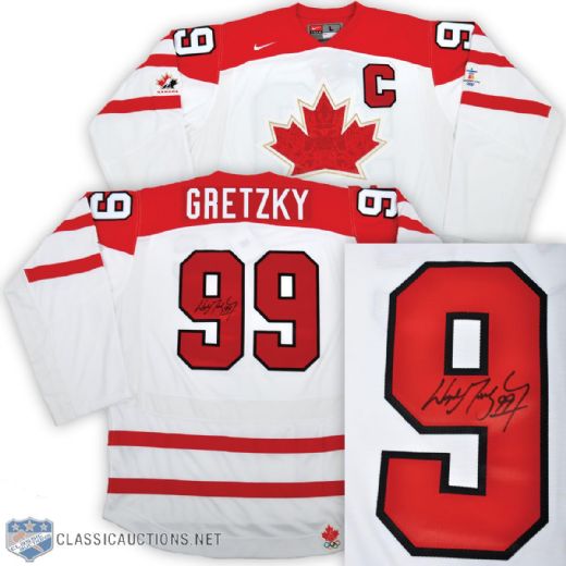 Brett Hulls Wayne Gretzky Signed 2010 Winter Olympics Team Canada Jersey