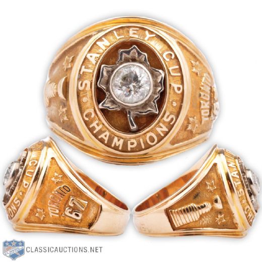 Toronto Maple Leafs 1966-67 Stanley Cup Championship 10K Gold and Diamond Ring