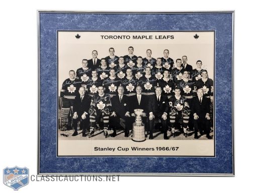 Toronto Maple Leafs 1966-67 Stanley Cup Champions Limited-Edition Team-Signed Framed Photo by 19 