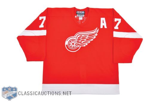 Paul Coffey Early-1990s Detroit Red Wings Signed Vintage Pro Jersey 