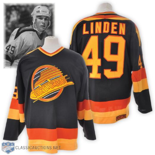 Trevor Lindens 1988-89 Vancouver Canucks Game-Worn Pre-Season Rookie Jersey with Photo Evidence - His First Canucks / NHL Jersey!