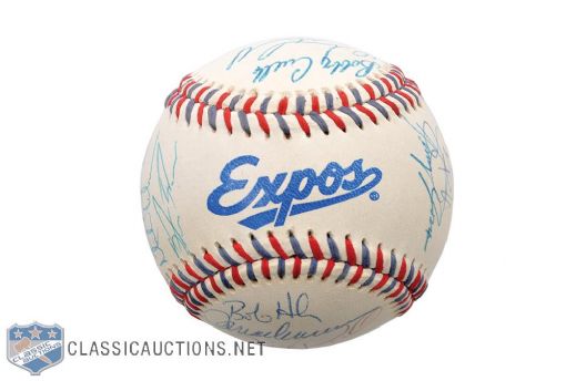 Montreal Expos 1998 Team-Signed Ball by 22 with Vladimir Guerrero