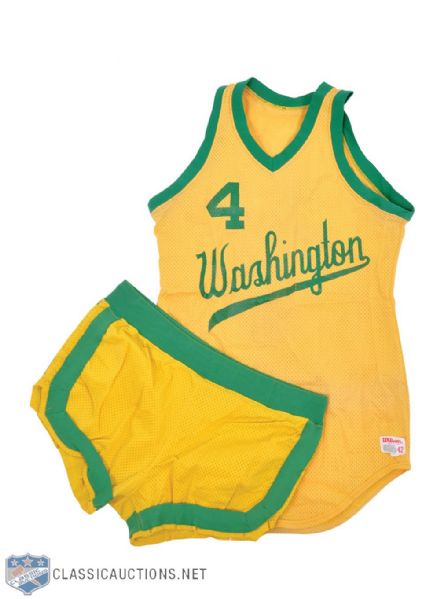 Late-1970s Washington Generals Game-Worn Basketball Jersey and Shorts with LOA 