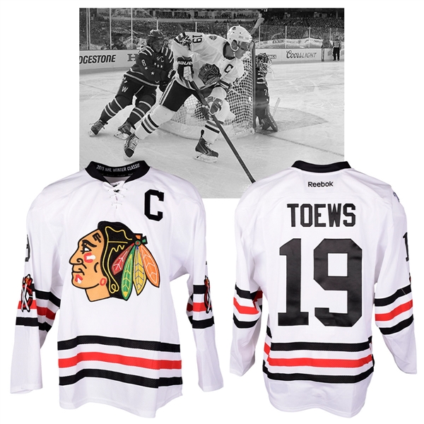 Jonathan Toews 2015 NHL Winter Classic Chicago Blackhawks Warm-Up Worn Captains Jersey with NHLPA LOA