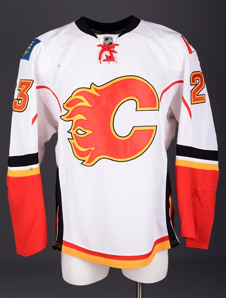 Eric Nystroms 2007-08 Calgary Flames Photo-Matched Game-Worn Rookie Season Away Jersey with Team LOA and 2008-09 Nike/Bauer Game-Used Gloves