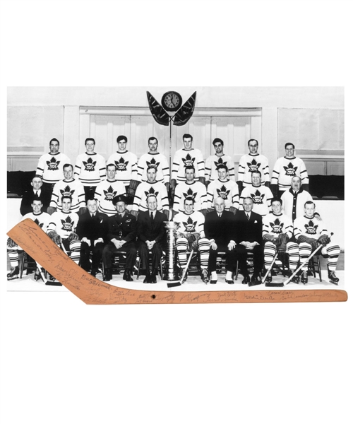 Toronto Maple Leafs 1941-42 Stanley Cup Champions Team-Signed Stick by 20 with LOA - 5 Deceased HOFers!