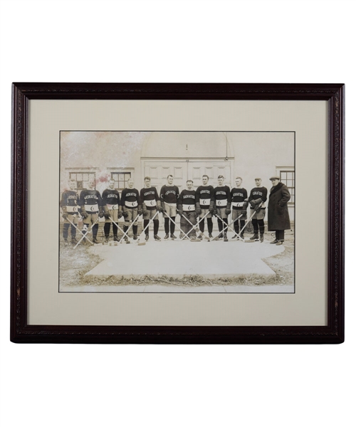 Saskatoon Crescents 1923-24 Framed Team Photo Featuring Hainsworth, Lalonde, Cameron and Bill and Bun Cook (15” x 19”) 