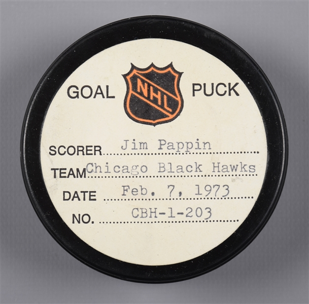 Jim Pappins Chigaco Black Hawks February 7th 1973 Goal Puck from the NHL Goal Puck program - 30th Goal of Season / Career Goal #191