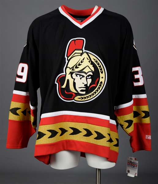 Dominik Hasek Signed Ottawa Senators Jersey Plus Customized McFarlane Figurine