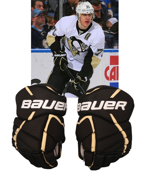 Evgeni Malkins Early-2010s Pittsburgh Penguins Bauer Game-Used Gloves with COA