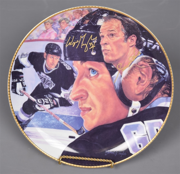 Wayne Gretzky and Gordie Howe "1851" Dual-Signed Limited-Edition Gartlan Plate