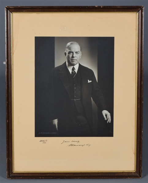 Canadian Prime Minister Mackenzie King Signed Framed Portrait by Yousuf Karsh (18" x 23") 