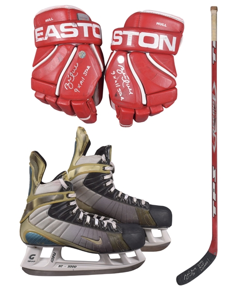 Brett Hulls Early-2000s Detroit Red Wings Game-Used Nike Skates and Easton Gloves with Team COAs Plus Signed TPS Game-Used Stick