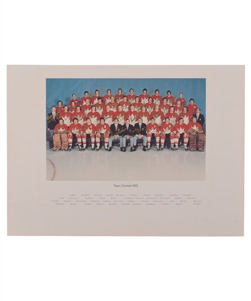 1972 Canada-Russia Series Team Canada Team-Signed Photo by 37 Including Dryden, Esposito Brothers, Henderson, Mikita, Ratelle, Perreault and Other Stars!
