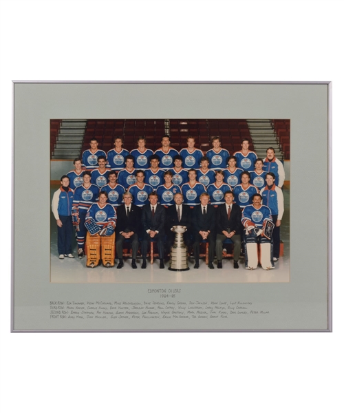 Edmonton Oilers 1984-85 Stanley Cup Champions Official Framed Team Photo from Locker Room Hallway with Team LOA (20” x 20 ½”) 
