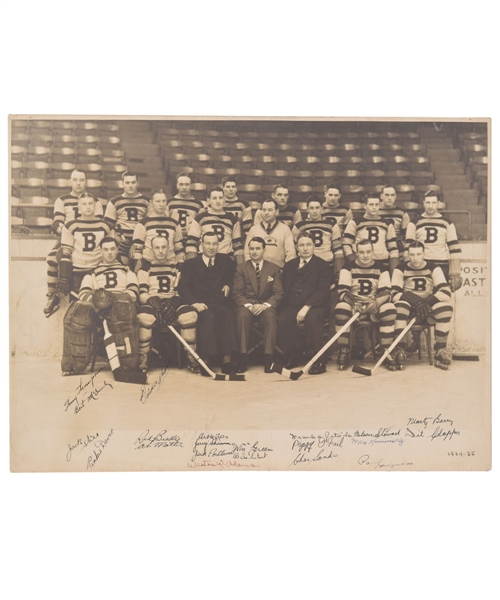 Boston Bruins 1934-35 Team-Signed Photo by 21 from Milt Schmidt Collection Including 9 Deceased HOFers (14 ½” x 19 ½”)