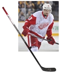 Pavel Datsyuks Early-2010s Detroit Red Wings Signed Reebok Game-Used Stick with LOA
